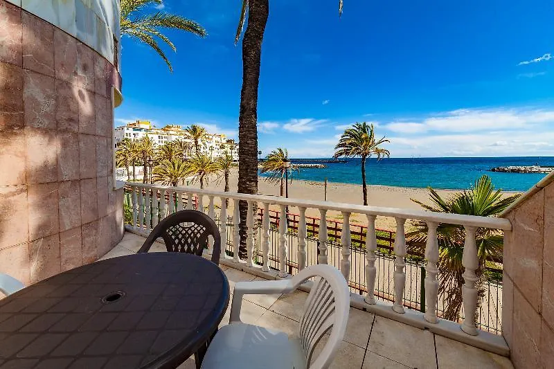 Banus Beach Apartmentsマルベーリャ